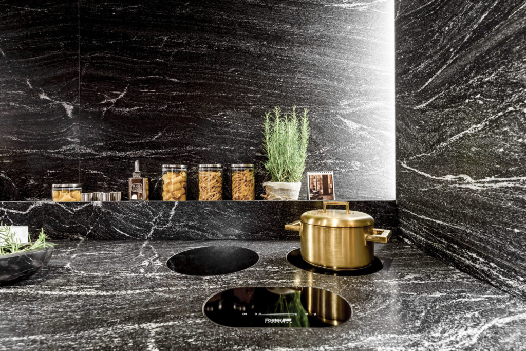 scic_kitchen_swing_00004