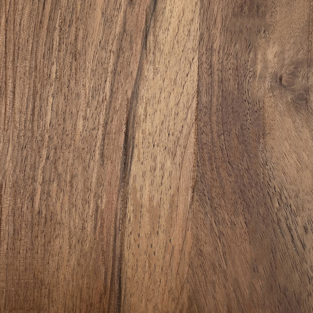 finishes_legno_noce-naturale